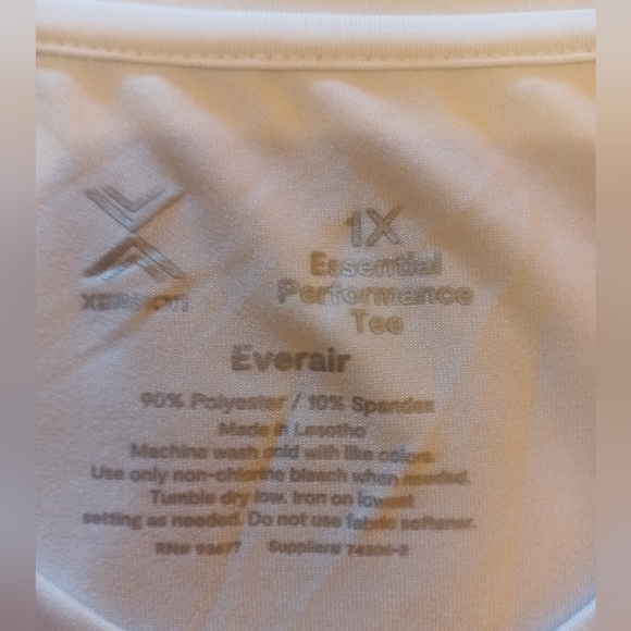 Xersion Women's Black White  Track Suit Yoga Wide Leg 3 Piece Set Size 1X - Picture 10 of 15